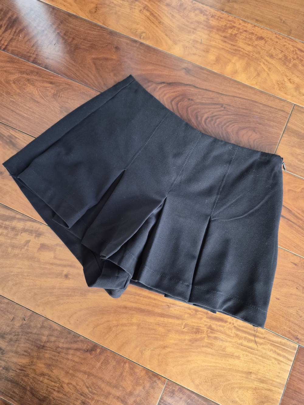 Black Pleated Mini Skort Side Zip XS